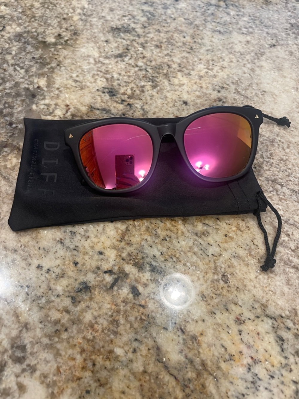 Diff Eyewear Black Sunglasses with Gold Logo Accent